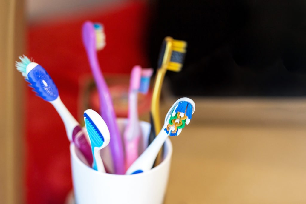 12 toxic chemicals commonly found in toothpaste. How to choose a safe toothpaste for adults and kids toothpaste without harsh chemicals. 